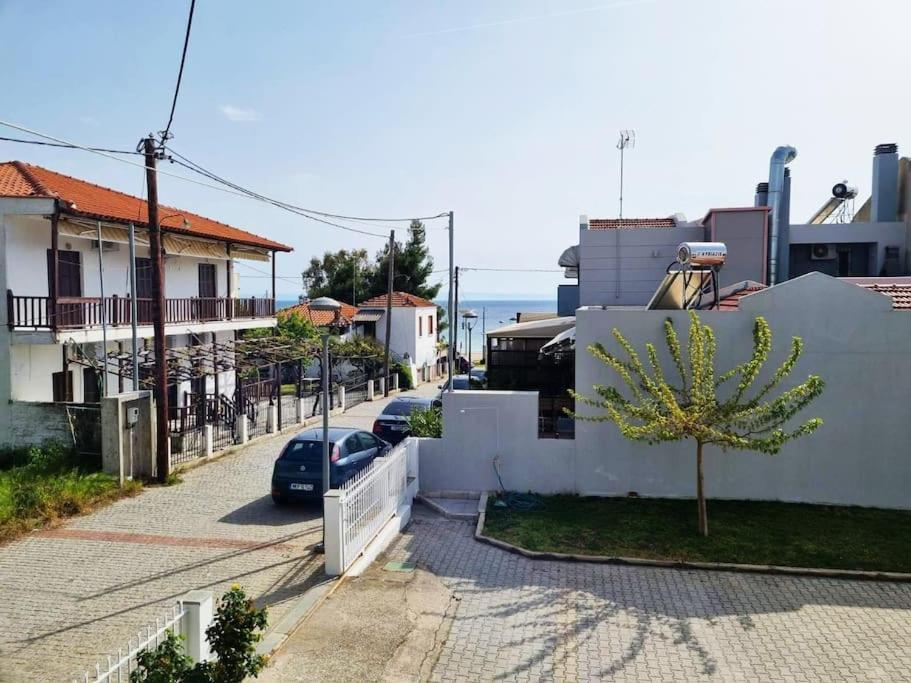 Our Home-Fully Renovated Apartments And Studios By The Sea نيكيتي المظهر الخارجي الصورة