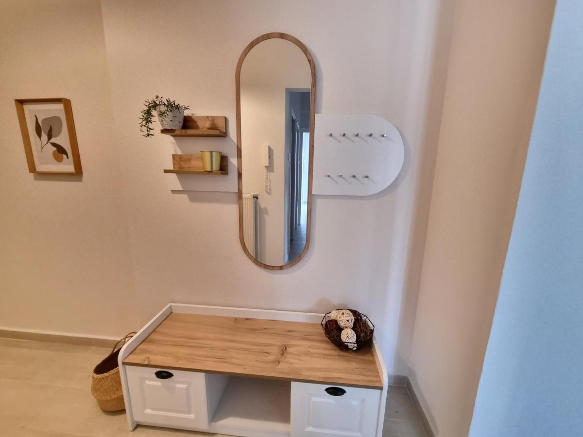 Our Home-Fully Renovated Apartments And Studios By The Sea نيكيتي المظهر الخارجي الصورة