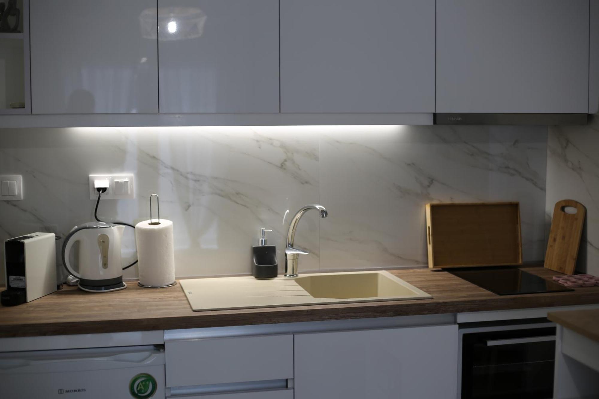Our Home-Fully Renovated Apartments And Studios By The Sea نيكيتي المظهر الخارجي الصورة