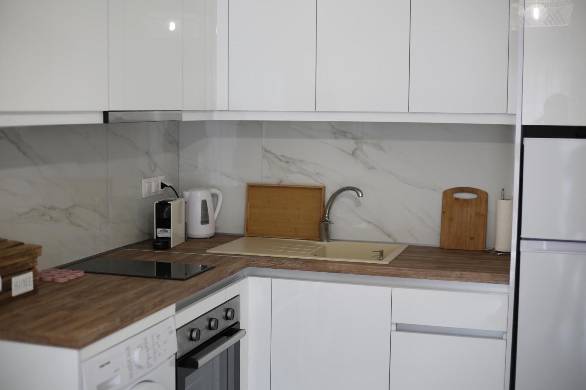 Our Home-Fully Renovated Apartments And Studios By The Sea نيكيتي المظهر الخارجي الصورة